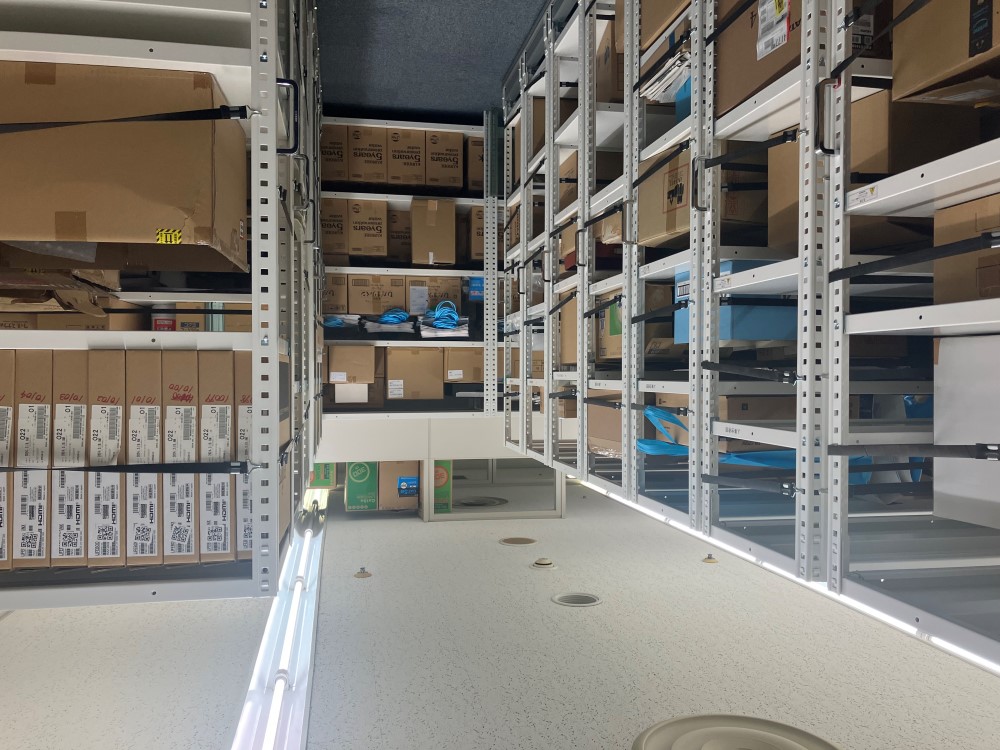 改善後の執務スペース全体